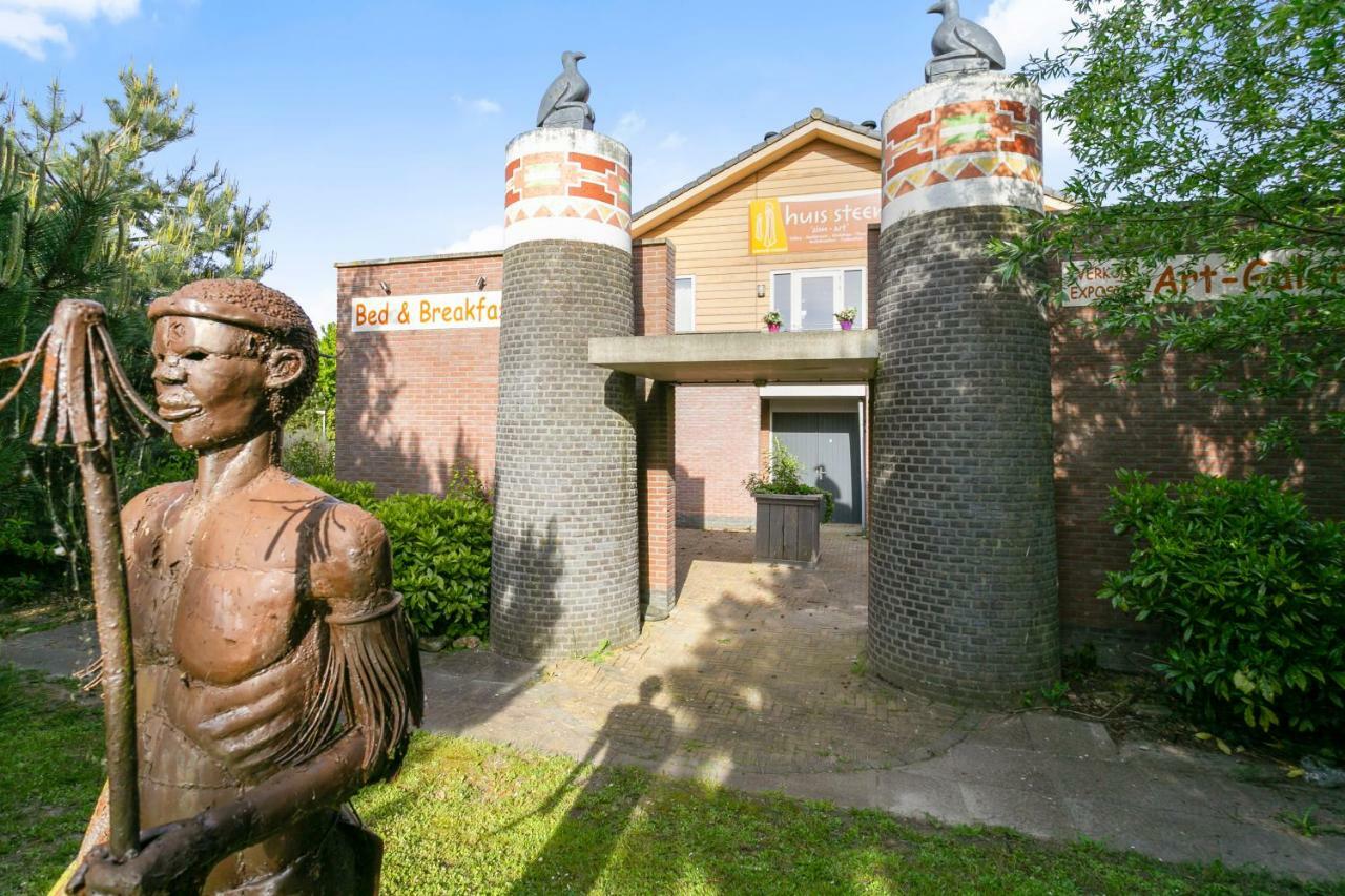 Huis Van Steen Лелистад Экстерьер фото